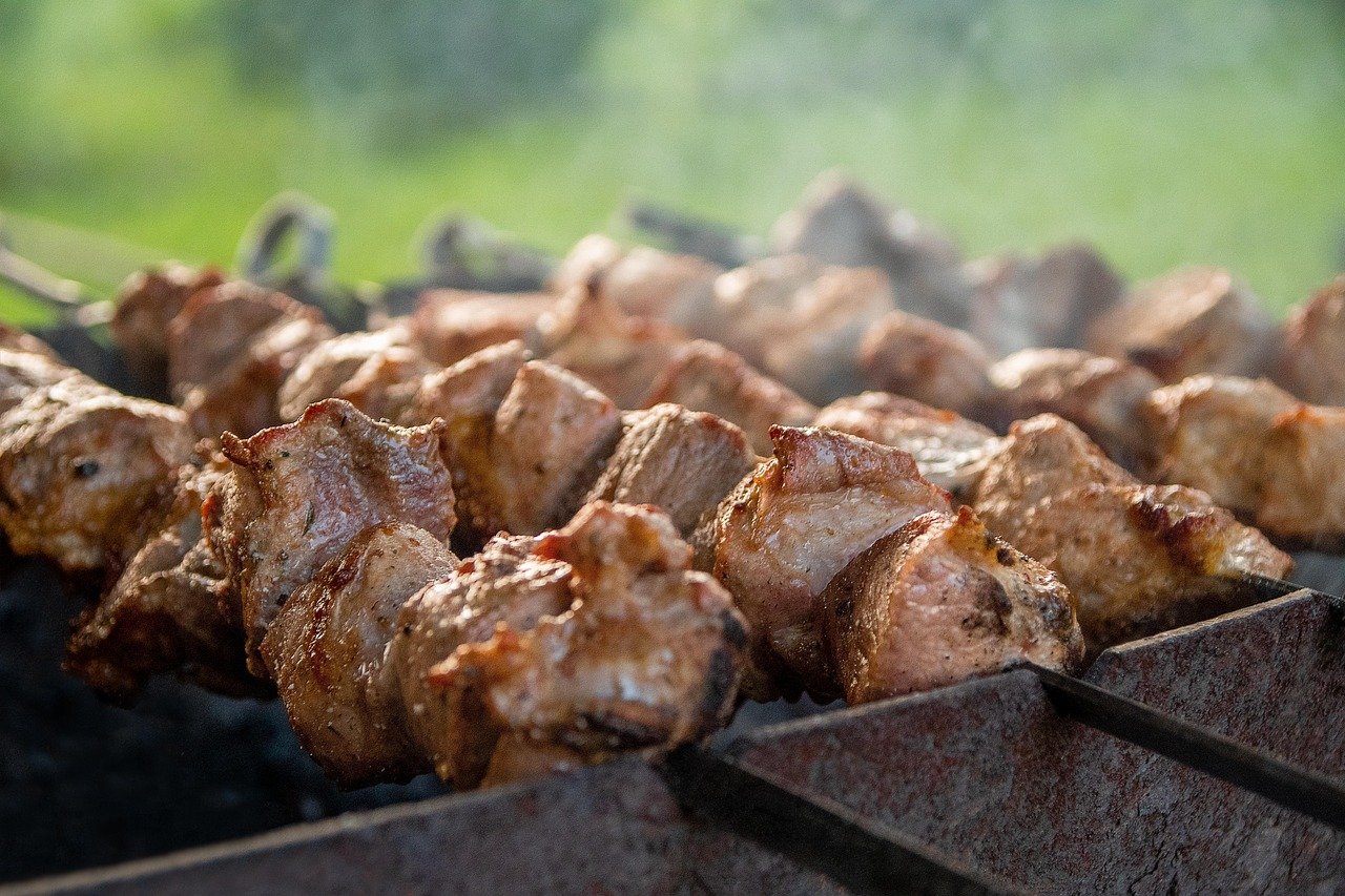shish-kebab-meat-summer-brazier-skewers-frying-food-stockpack-pixabay shish kebab, meat, nature, summer, brazier, skewers, frying, food